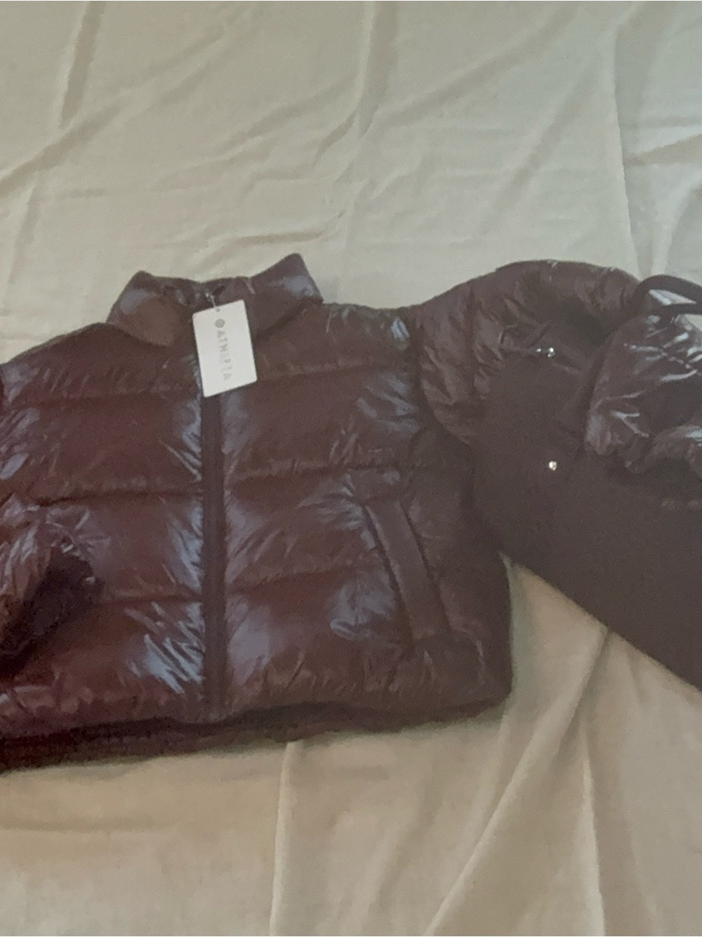 Athleta Women's Shiny Burgundy Cropped Puffer Jacket